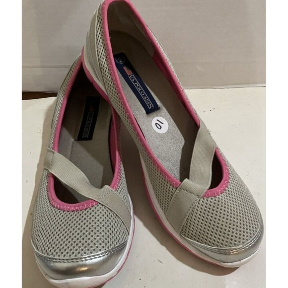 U.S. Polo Assn. Shoes - U.S. Polo Assn. Women's size 10 Gray Mesh Memory Foam Mary Jane Flats shoes